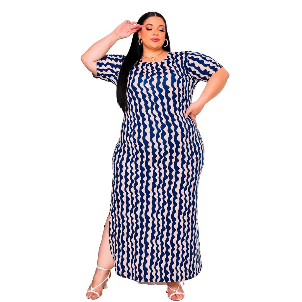 Vestido Longo Curve Curvy Plus Size com Fenda Estampado e Liso